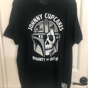 Johnny cupcakes bounty hunter Star Wars mens tshirt size xl